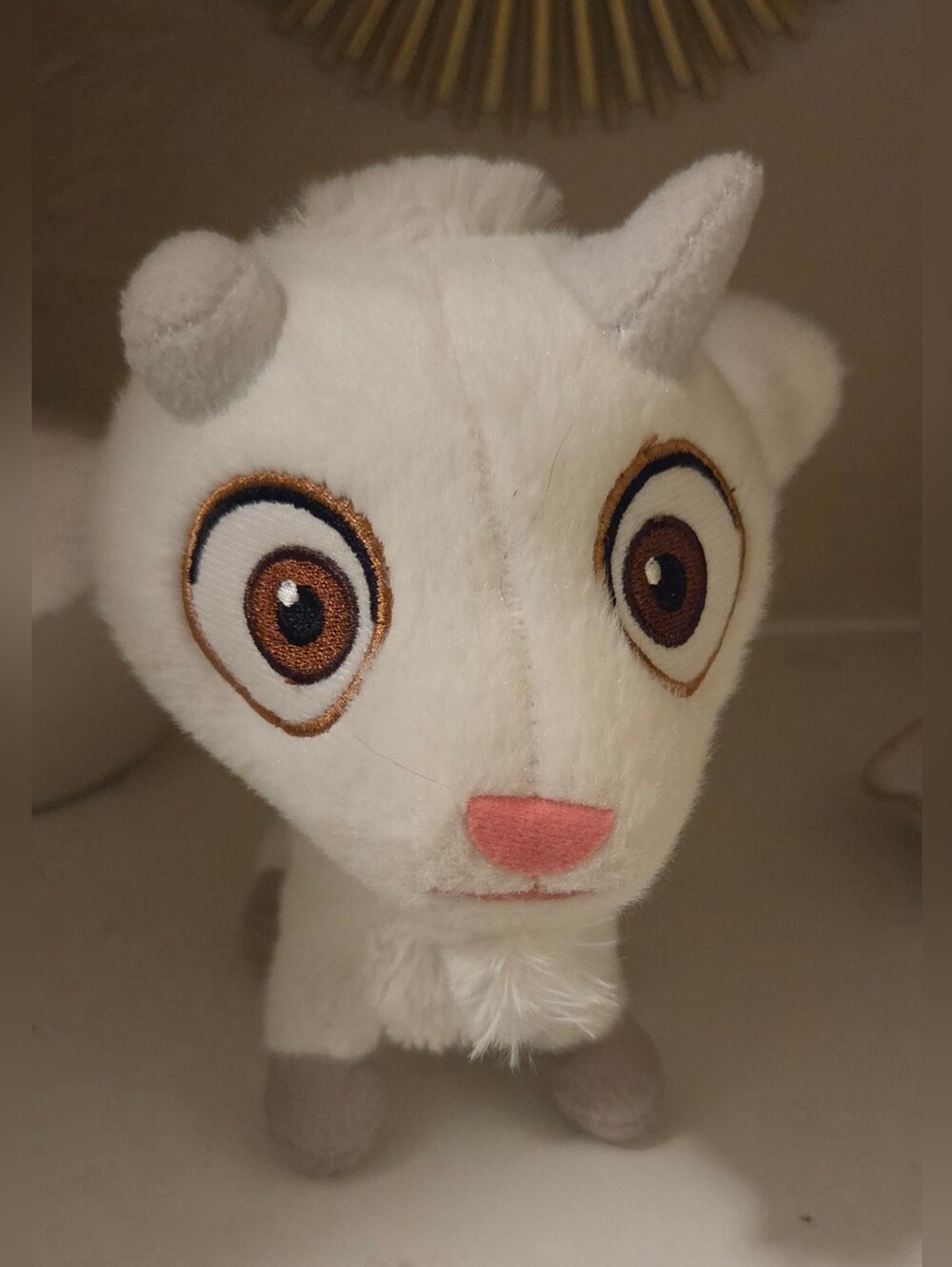 Despicable Me 3 Lucky Unigoat Plush 9” White Toy Factory Unicorn Goat Universal
